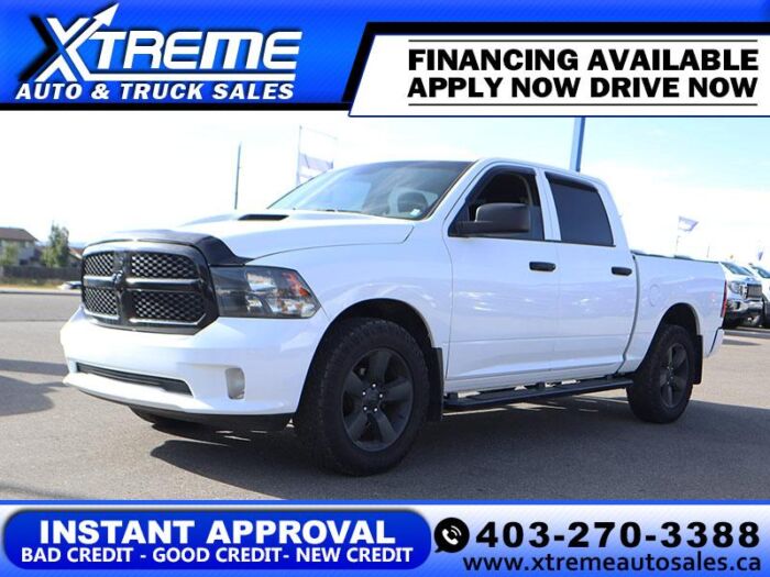 Used Crew Cab 2019 Ram 1500 Classic DS6L98 Bright White