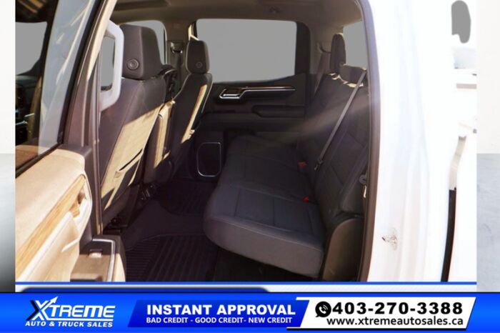 2023 Chevrolet Silverado 1500 LT   - NO FEES! HAIL SALE! - Image 11