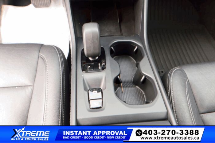 2024 Volvo XC40 B5 AWD Core Bright Theme   - NO FEES! - Image 13