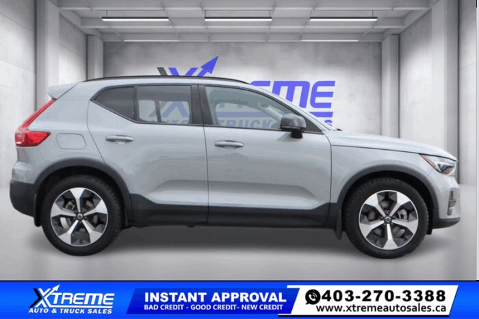 2024 Volvo XC40 B5 AWD Core Bright Theme   - NO FEES! - Image 4